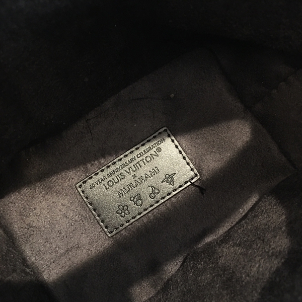 ルイヴィトンバッグ着用イメージ